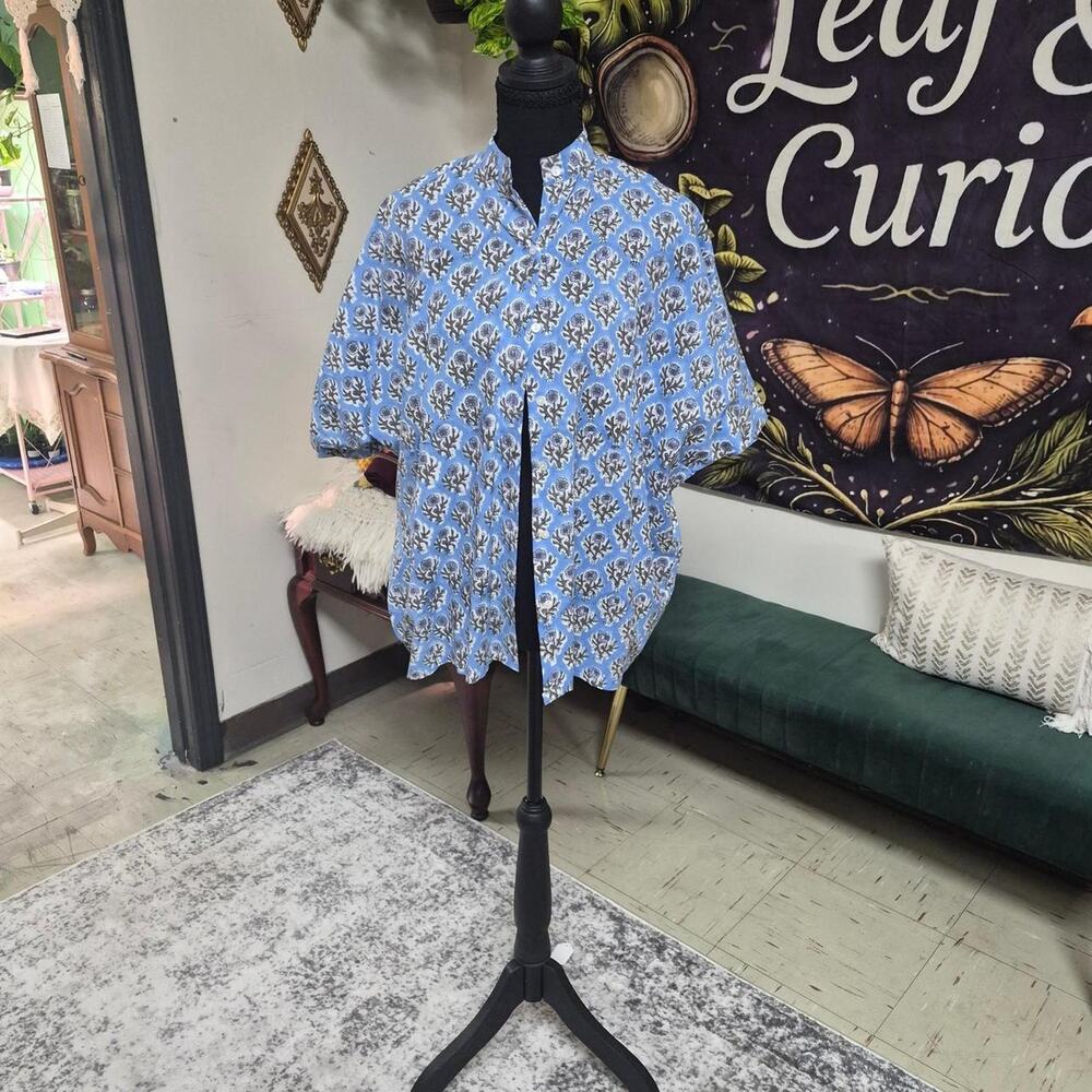 Nwt shirt made in indian